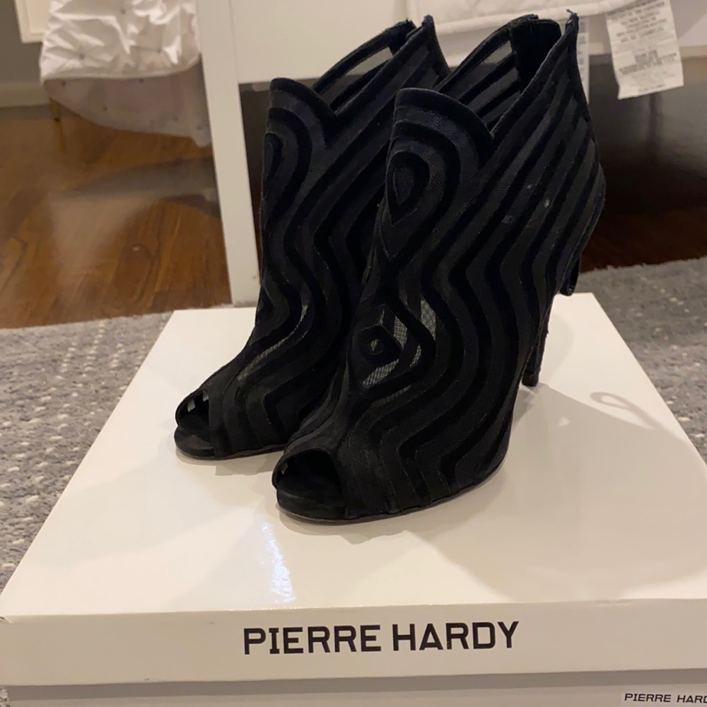 pierre hardy heels